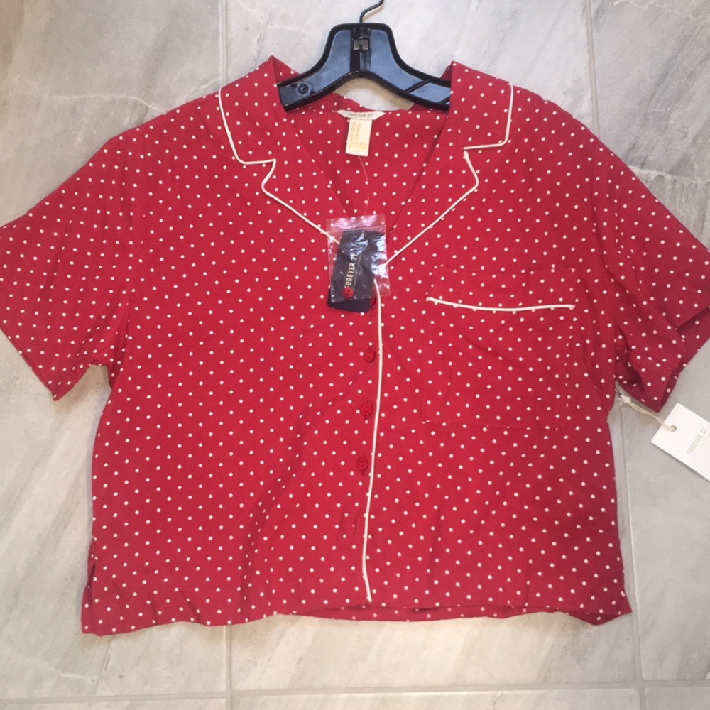 Cropped poka-dot button down shirt with pocket